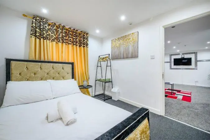 Ra1gh Cosy Free Parking & Fast Wi-fi * Leeds (West Yorkshire)