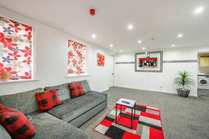 Ra1gh Cosy Free Parking & Fast Wi-fi * Leeds (West Yorkshire)