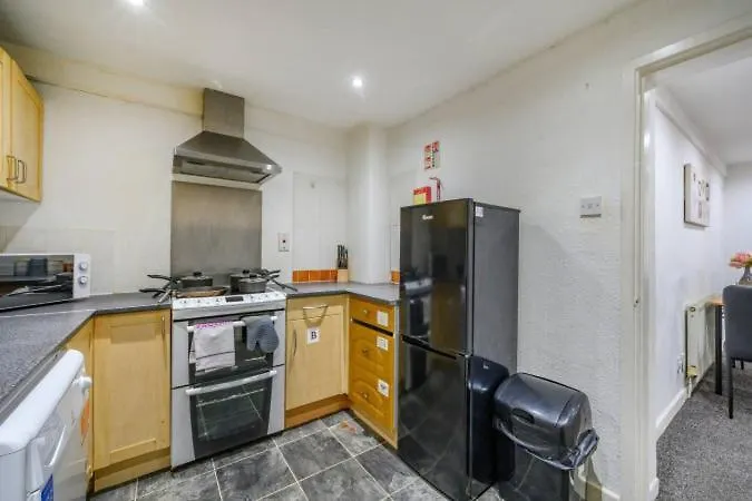 Ra1gh Cosy Free Parking & Fast Wi-fi * Leeds (West Yorkshire)