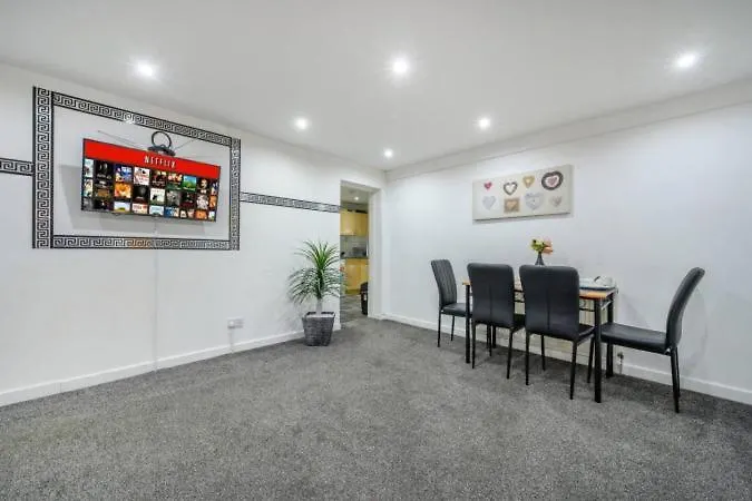 Apartamento Ra1gh Cosy Free Parking & Fast Wi-fi Leeds (West Yorkshire)